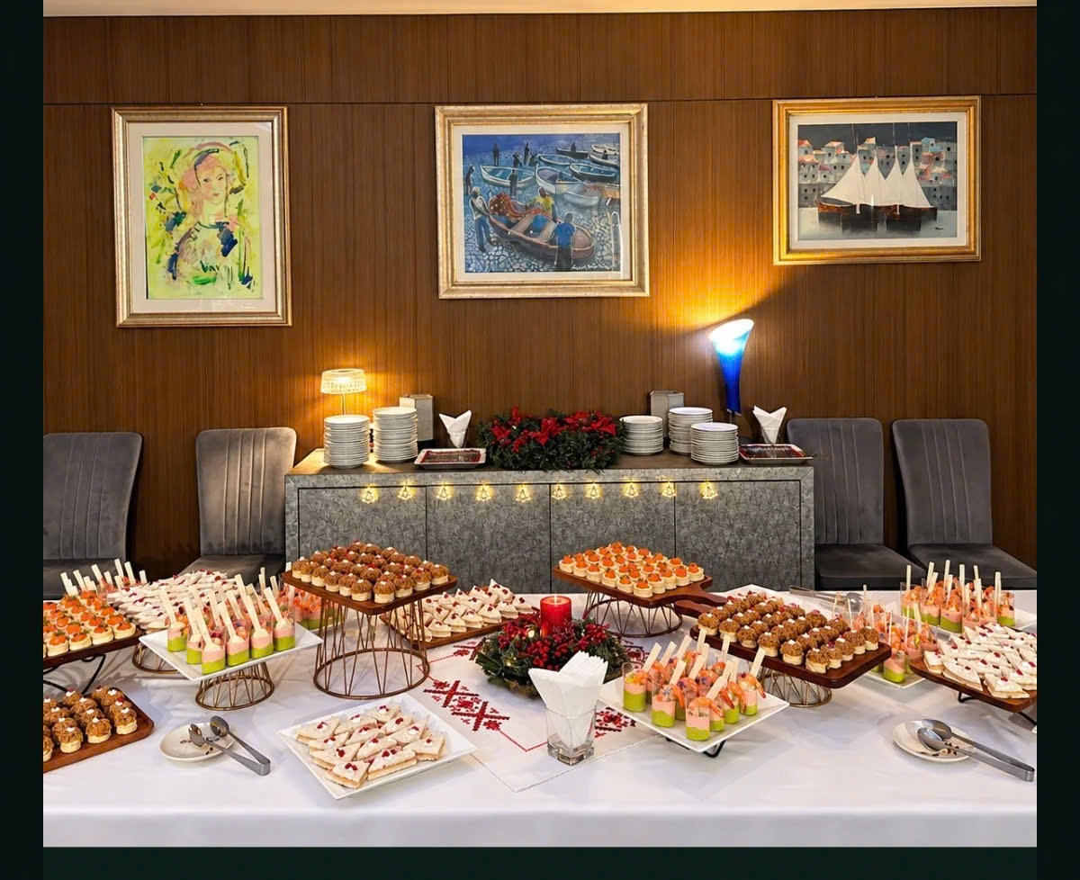 Canapés arranged for a cocktail reception